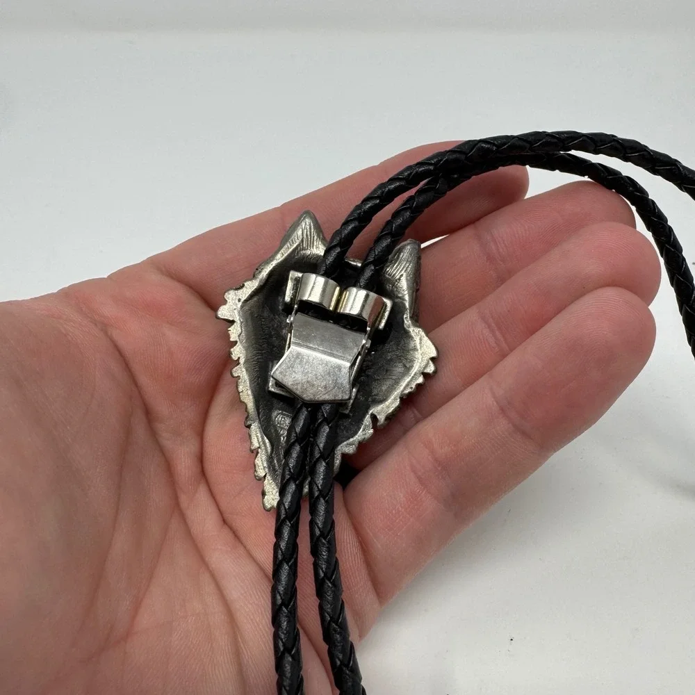 Vintage Pewter Wolf‎ Bolo Tie Western Unisex Braided EJC 96 Signed